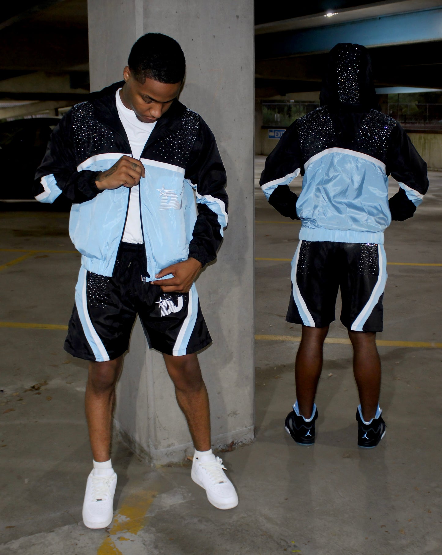 Rift:01 Black Carolina
